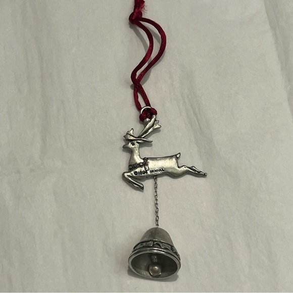 VINTAGE Seagull Pewter Christmas Bell Reindeer Tree Ornament Circa 1990’s Canada - Picture 2 of 8